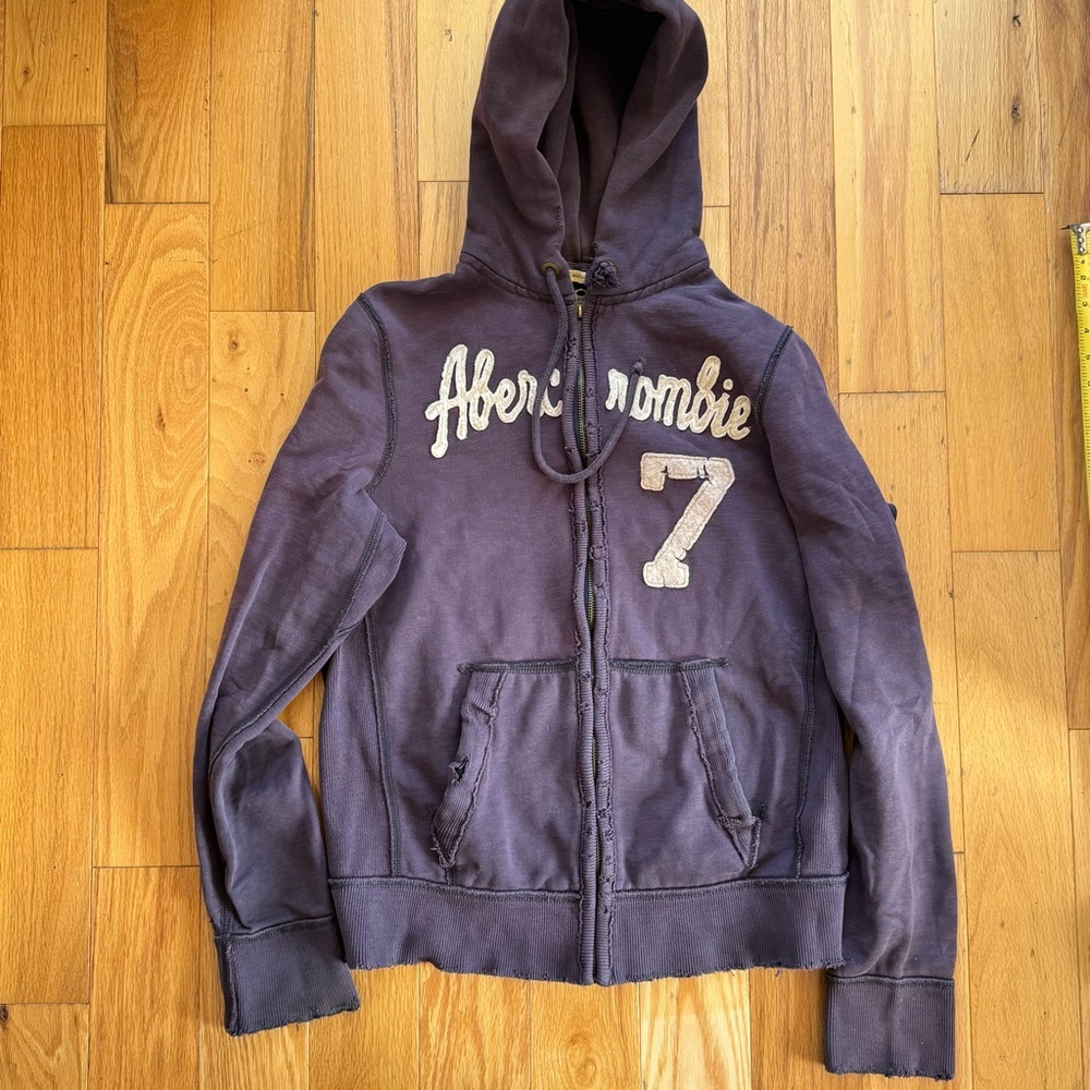 Abercrombie & Fitch Distressed Zip Hoodie (Large)